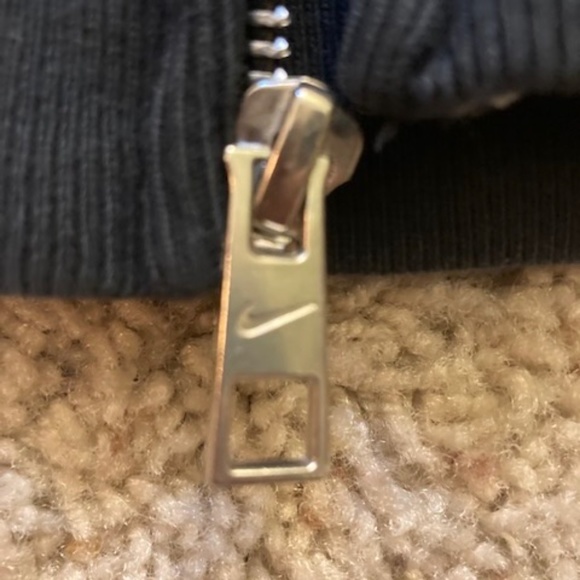 Nike Sweatshirt Full Zip Cozy Drawstring Hoodie Soft Terry Inside Black Grey - Picture 4 of 9